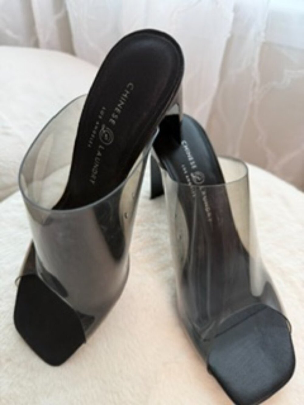 size 10 Chinese Laundry Mule
